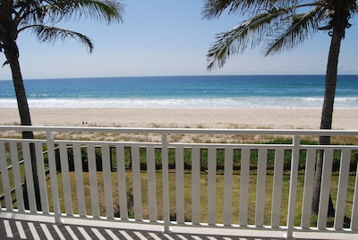 Absolute Beachfront House 3 Levels in Palm Beach