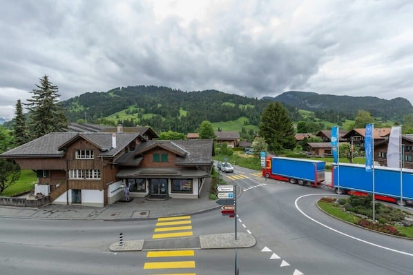 the view of entrance to Gstaad from balcony 