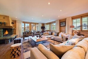 Super generous & cozy living room