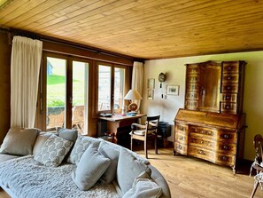 the living room with mountain views 
