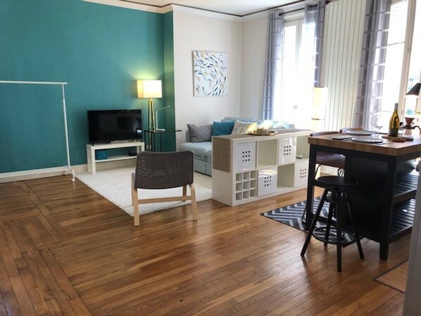 Neuilly - living-room