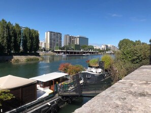 Neuilly - close to the Seine river