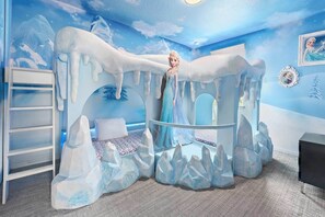 Winter *Theme Room 1* on Second Floor