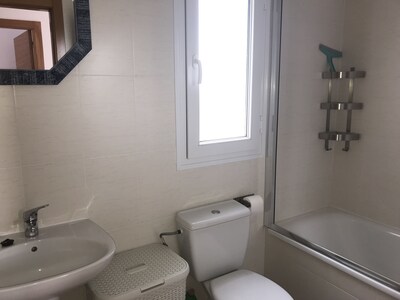 Penthouse Apartment with large sunny south facing balcony