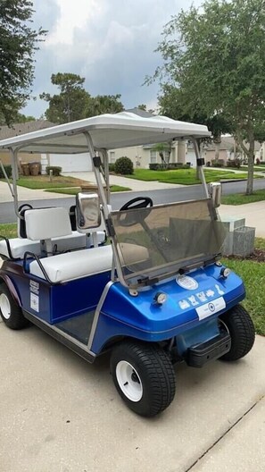 Golf cart available for your use to enjoy emerald island resort! 