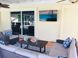 Outdoor Living Room w / TV Protected from the Rain all Weather use! 