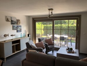 Vue de la maison de vacances [été]
