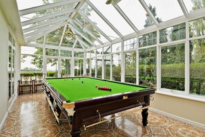 Game room