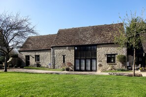 Coach House - Front
