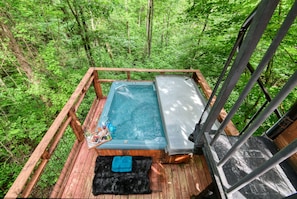 Bain à remous extérieur