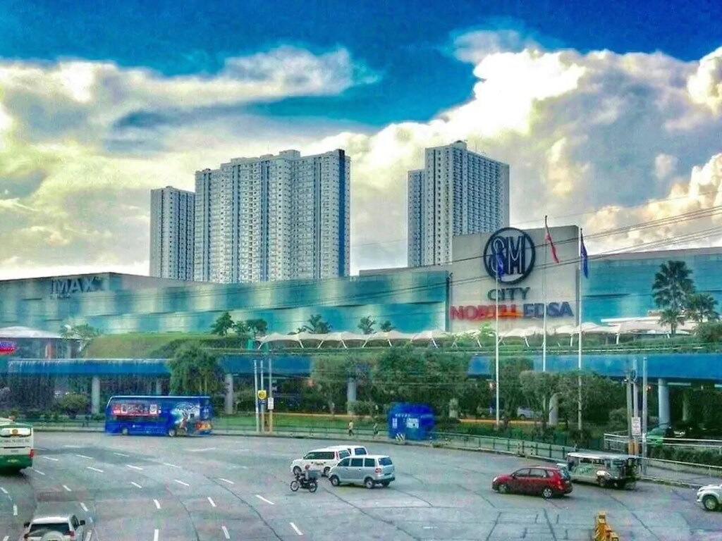 Station LRT Tayuman, Manille, National Capital Region, Philippines