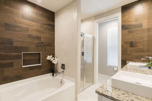 Beautiful high quality Bathrooms!