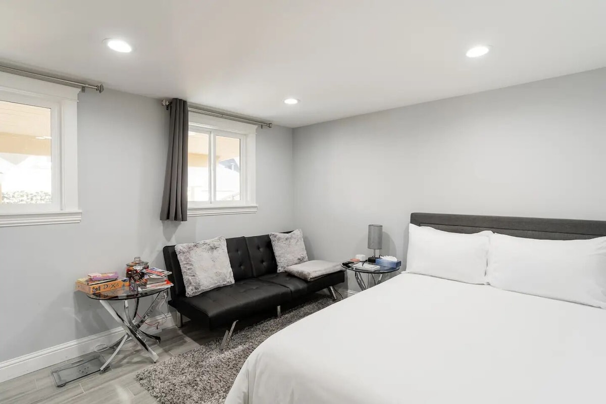 ★★★★★ Sparkling Clean Newly Built Luxury Guest Suite Near SF, SFO, BART & Beach