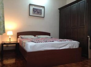 A&F Homestay Near One Utama