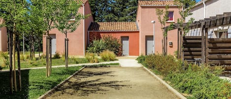 Extérieur maison de vacances [été]