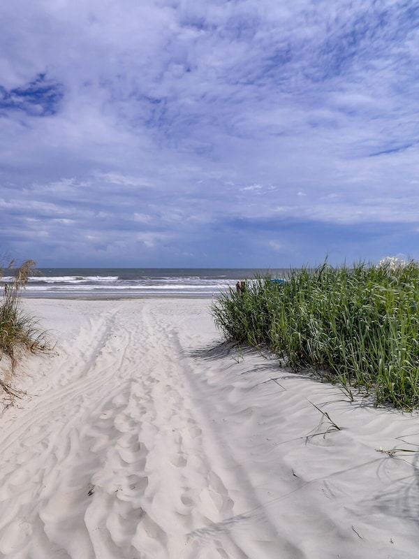 Enjoy the beautiful Kiawah Beach!