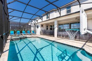 Private Pool & Patio