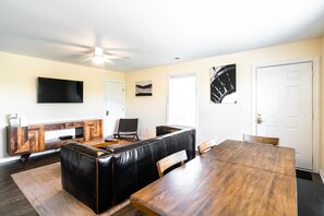 Spacious common area with seating for the entire family. 