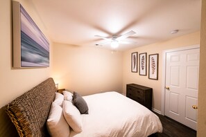 (Sample Photo) Second bedroom with queen bed. 