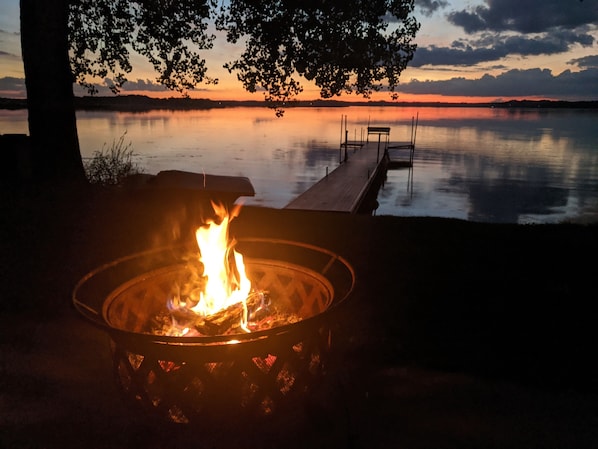 Relax with a fire and gorgeous sunsets!