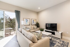 Spacious & Comfortable areas to enjoy with family!