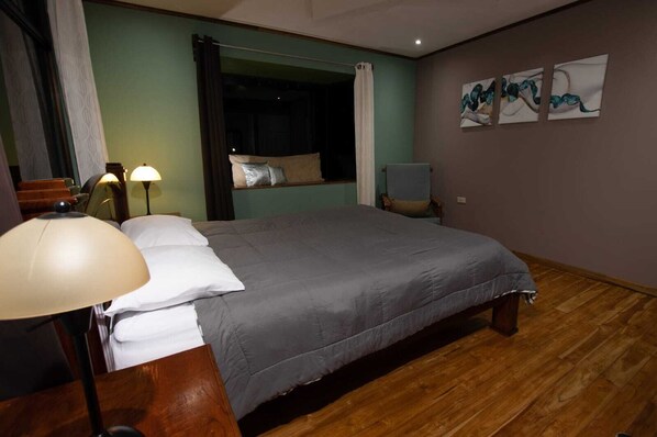 Main bedroom