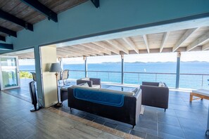 Indoor /outdoor living at it's finest 
