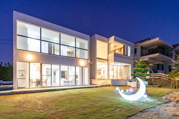 Front of property – evening/night
