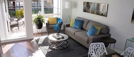 Bright and Welcoming South facing condo