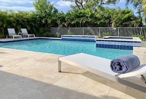 Pool and Spa - Lounge Away.