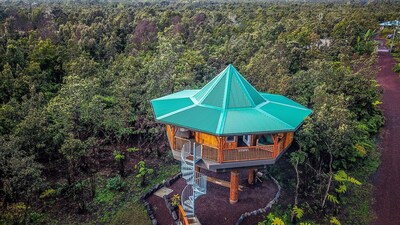 Big Island Bamboo Treehouse