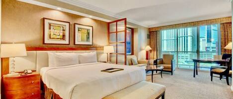 Spacious Suite with a Luxurious KING BED