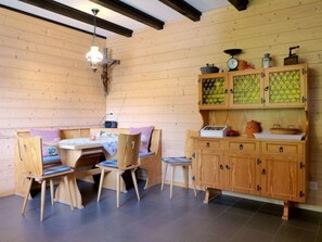 Kitchen / Dining Room