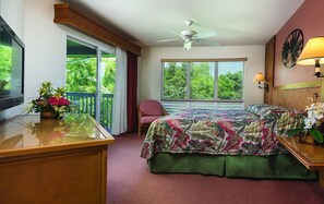 2 Bedroom Deluxe Lower Level