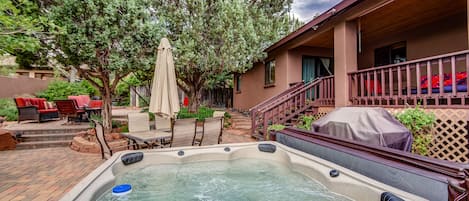 Relax in The Brand New Hot Tub