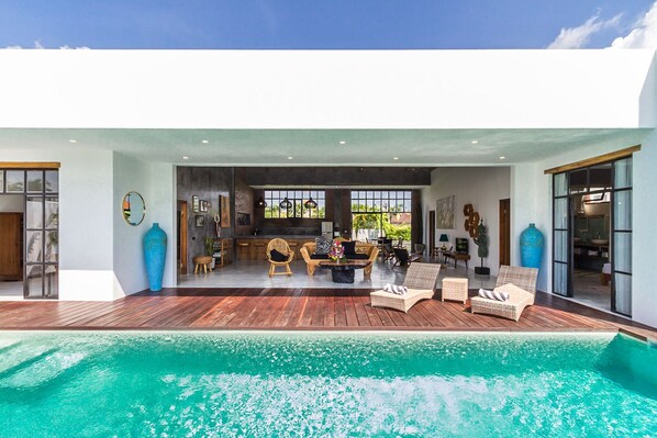 Private Pool
