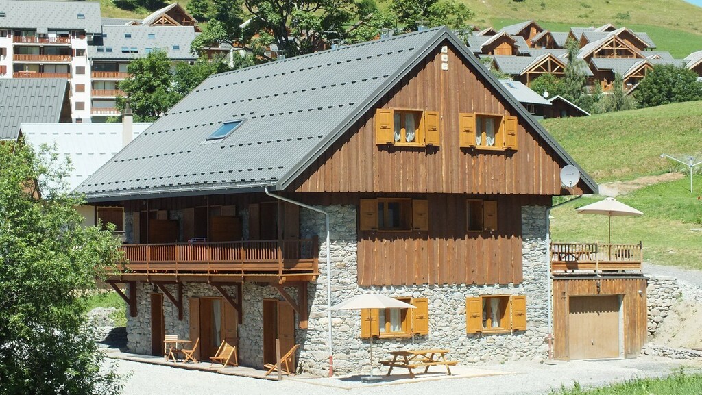 Picture of villa