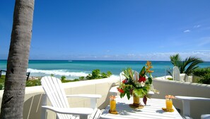 beach front deck / terrace