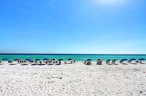 Beautiful Beach at Shoreline Towers