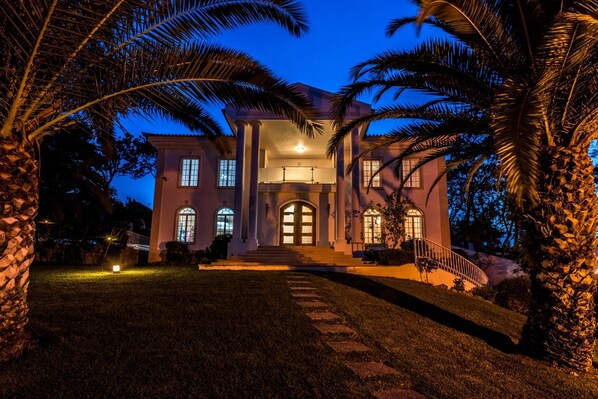 Luxury Villa with Private Swimming Pool Valverde -  SD57 - 1