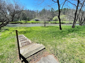 Steps to The New River