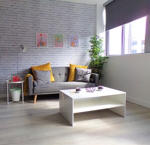 Sofa.