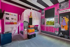 Fashionista Themed Bedroom