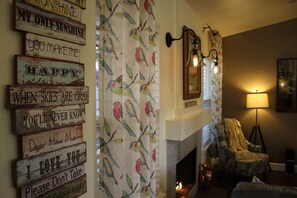 Liv Room Decor with a child-like theme.
