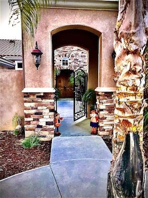 Great front entrance
