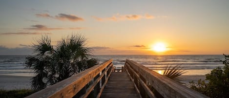 Beautiful Beach a few steps away !