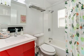 Full-bathroom complete with necessities