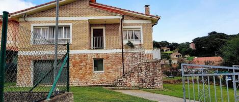 Property building,Facade/entrance