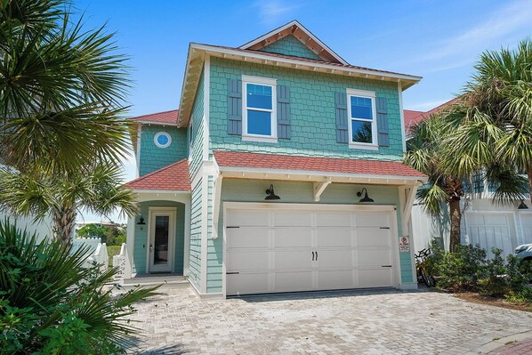 Don't Worry Beach Happy - Shipwatch Vacation Rental House with Private Pool in Miramar Beach, FL - Five Star Properties Destin/30A