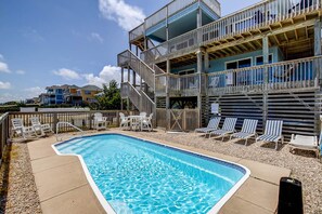 Private Pool Area